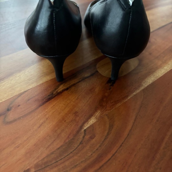 Sam Edelman Black Leather Heels (Size 7) - Picture 6 of 6